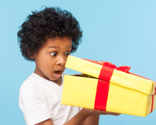 Titolo: Il valore dei ricordi: perché preferisco i regali personalizzati per i bambini Titolo: Il valore dei ricordi: perché preferisco i regali personalizzati per i bambini