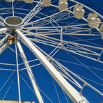 La ruota panoramica torna a Viverone (foto di repertorio) La ruota panoramica torna a Viverone (foto di repertorio)