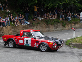 Gli svizzeri Zeri -Sardella su Fiat 124 Abarth