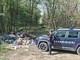 Dal Nord Ovest - Mezza tonnellata di rifiuti abbandonati in un bosco, 4 denunce e multa da 12mila euro