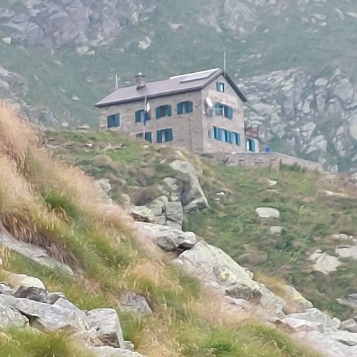 Luci e parole, ecco il concorso di fotografia e poesia sul Rifugio Rivetti