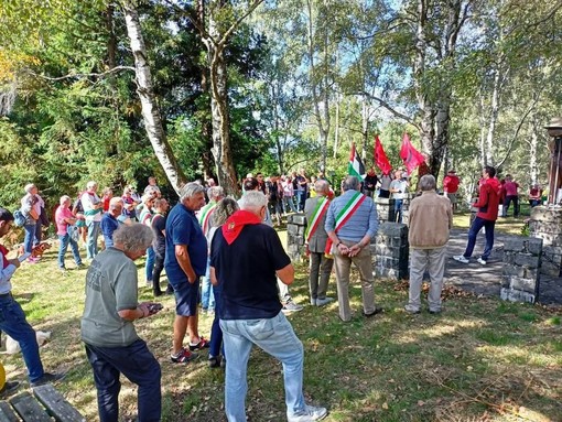Valsessera, torna il Raduno di Noveis in memoria dei suoi Caduti (foto dalla pagina Facebook di Comune di Valdilana) Valsessera, torna il Raduno di Noveis in memoria dei suoi Caduti (foto dalla pagina Facebook di Comune di Valdilana)