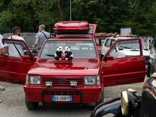 Raduno Internazionale Fiat Panda richiama 80 equipaggi da Italia e Svizzera Raduno Internazionale Fiat Panda richiama 80 equipaggi da Italia e Svizzera