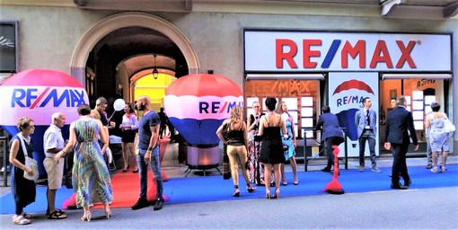 Divertimento e passione alla festa di Re/Max Unit a Biella FOTOGALLERY