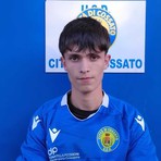 Calcio, dal settore giovanile in prima squadra: Ragno è nella rosa del Città di Cossato Calcio, dal settore giovanile in prima squadra: Ragno è nella rosa del Città di Cossato