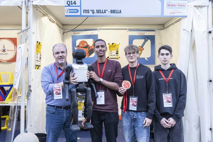 Maker Faire Rome 2026, Itis Biella sugli scudi con i complimenti del ministro Adolfo Urso FOTO