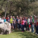 A Valdilana la Festa della Chiesetta Alpina con le penne nere di Trivero (foto del Comune di Valdilana della scorsa edizione) A Valdilana la Festa della Chiesetta Alpina con le penne nere di Trivero (foto del Comune di Valdilana della scorsa edizione)