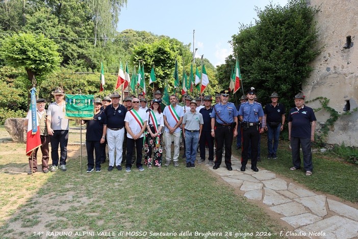 Alpini, parole di pace a Valdilana per il 14° raduno della Valle di Mosso (foto di Claudio Nicola)