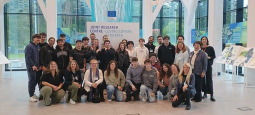 EUROGIOVANI, visita studio al Joint Research Centre della Commissione Europea EUROGIOVANI, visita studio al Joint Research Centre della Commissione Europea