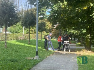 Biella, senza tetto soccorso in via Roselli foto Giuliana Mosca per newsbilla.it