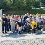 Comunità della Valle Elvo in pellegrinaggio al Santuario di Oropa (foto dalla pagina Facebook del Comune di Sala Biellese) Comunità della Valle Elvo in pellegrinaggio al Santuario di Oropa (foto dalla pagina Facebook del Comune di Sala Biellese)