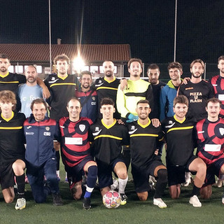 Su Nuraghe Calcio Biella travolge Pizza Flash: 7-3 nella seconda giornata del memorial Carmona–Frassanito