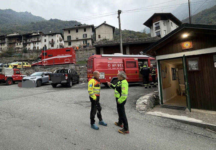 Scomparso nei boschi di Piedicavallo, anziano ritrovato sul sentiero dopo ore di ricerche Scomparso nei boschi di Piedicavallo, anziano ritrovato sul sentiero dopo ore di ricerche