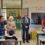Biella, primo giorno di scuola, il sindaco Olivero e l'assessore Caldesi: “Buon lavoro a chi insegna, buon cammino a chi impara” Biella, primo giorno di scuola, il sindaco Olivero e l'assessore Caldesi: “Buon lavoro a chi insegna, buon cammino a chi impara”