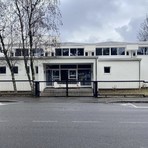 Biella, il Comune sulla Scuola Media Marconi: “Verifiche sui serramenti già avviate, nessuna situazione di emergenza”