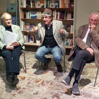 Biella, libreria Giovannacci, Giovanni Carta e Roberto Perinu con al centro Gesuino Nemus (alias Matteo Locci)