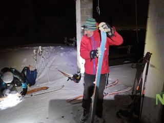 Neve fresca, silenzio e scialpinismo: la magia di Oropa di notte FOTO e VIDEO Mauro Benedetti per newsbiella.it