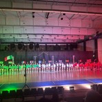 Spettacolo di Natale 2025, un viaggio sui pattini davanti a oltre 700 spettatori