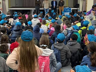Memorial Day 2026 Biella, gioco ma anche applausi rivolti al cielo