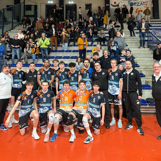 Lotta ad armi pari ma la Scuola Pallavolo Biellese cede alla capolista