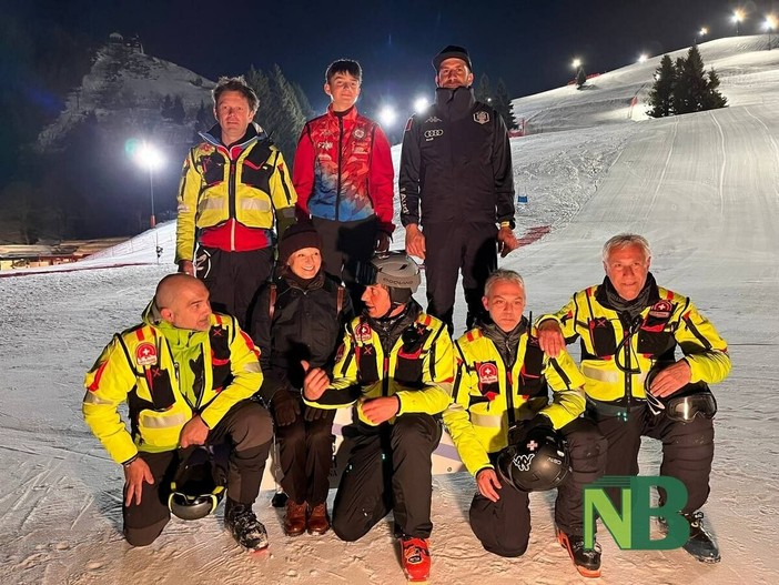 Tra slalom e solidarietà, il Soccorso Piste Bielmonte festeggia 50 anni di impegno e dedizione (servizio di Mauro Benedetti per newsbiella.it) Tra slalom e solidarietà, il Soccorso Piste Bielmonte festeggia 50 anni di impegno e dedizione (servizio di Mauro Benedetti per newsbiella.it)