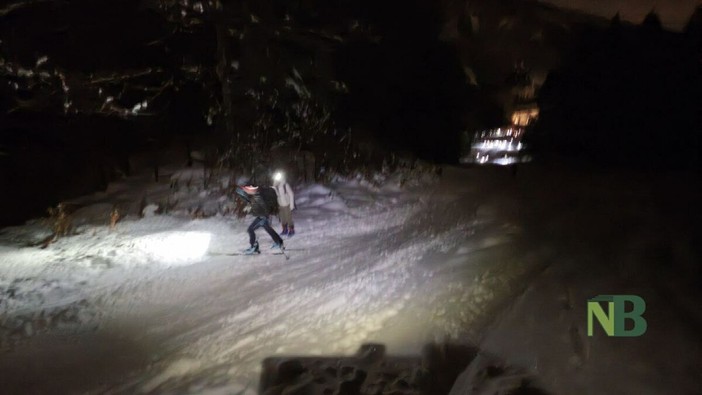 Neve fresca, silenzio e scialpinismo: la magia di Oropa di notte FOTO e VIDEO Mauro Benedetti per newsbiella.it