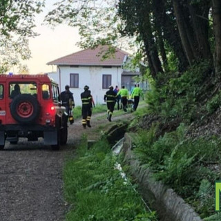 Accusa un malore, soccorso un giovane al Gorgomoro di Biella: è grave (foto e video di Mauro Benedetti per newsbiella.it)