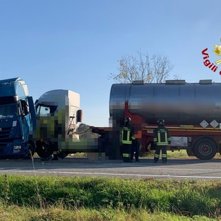 violento impatto violento impatto