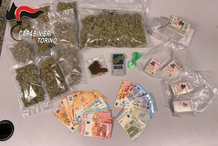 Dal Nord-ovest: la droga è questione "di famiglia": in manette madre e figli Dal Nord-ovest: la droga è questione "di famiglia": in manette madre e figli