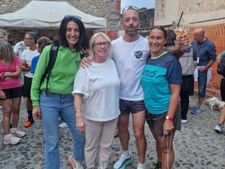 Candelo, oltre 200 persone al Ricetto per la "Staffetta a Baraonda" in memoria di Cristian Candelo, oltre 200 persone al Ricetto per la "Staffetta a Baraonda" in memoria di Cristian
