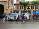 I Poliziotti della Penitenziaria di Biella protestano davanti alla Prefettura - Foto Fighera per newsbiella.it