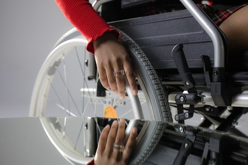 Sanitari per disabili: accessibilità, autonomia e sicurezza nel bagno Sanitari per disabili: accessibilità, autonomia e sicurezza nel bagno
