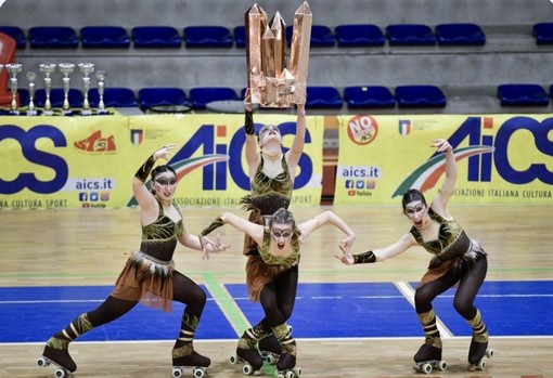 Skating Biella, straordinario debutto per i quartetti biellesi KAYA ed ETHOS FOTO