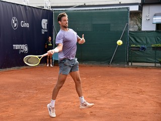 ATP Challenger Biella, match intensi e tribune piene. Stefano Napolitano vola ai quarti di finale