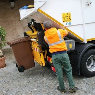 Raccolta organico a Roppolo, dal Comune avviso importante ai cittadini (foto di repertorio)