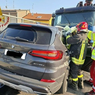 Dal Nord Ovest - Schianto frontale tra mezzi, muore automobilista