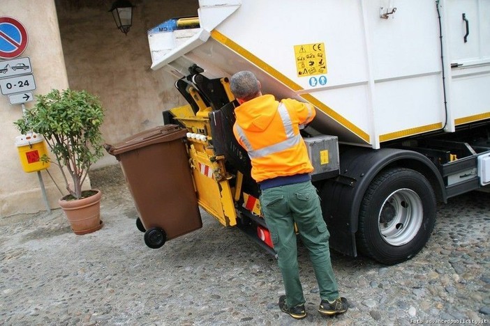 Raccolta organico a Roppolo, dal Comune avviso importante ai cittadini (foto di repertorio)