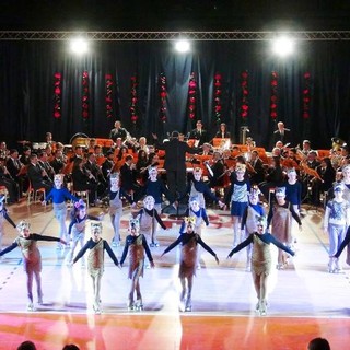 Biella: Tradizionale festa degli auguri per Intrecci d’Arte e l’Associazione musicale Verdi Biella: Tradizionale festa degli auguri per Intrecci d’Arte e l’Associazione musicale Verdi