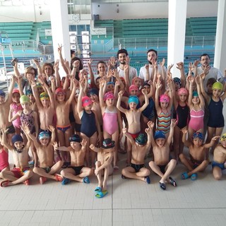 Nuoto: Primaria Ronco Biellese protagonista del progetto In Sport “Scuola in...Acqua”