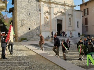 “Basta”: il messaggio del sindaco di Tollegno nella commemorazione dell’Unità d'Italia e delle Forze Armate FOTO e VIDEO Angela Lobefaro per newsbiella.it “Basta”: il messaggio del sindaco di Tollegno nella commemorazione dell’Unità d'Italia e delle Forze Armate FOTO e VIDEO Angela Lobefaro per newsbiella.it