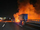Dal Nord-ovest - Torino, a fuoco un tir alimentato a metano: ferito il conducente e traffico in tilt