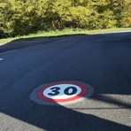 Castelletto Cervo: limite di 30 km/h nel centro abitato