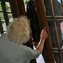 Truffa del falso Carabiniere a Pollone: donna derubata di denaro e oro Truffa del falso Carabiniere a Pollone: donna derubata di denaro e oro