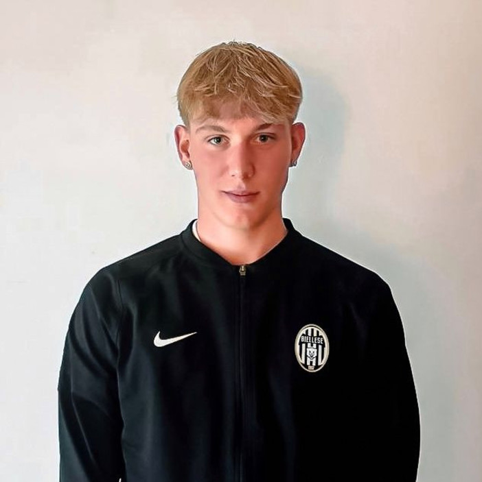 Calcio, c'è anche un giovane della Biellese al Torneo delle Regioni Calcio, c'è anche un giovane della Biellese al Torneo delle Regioni