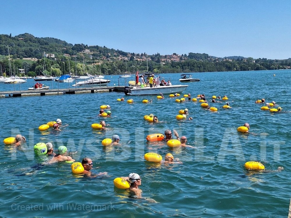 Traversata del Lago di Viverone, Igor Piovesan vince la 54ª edizione - Servizio di Nicola Rasolo Traversata del Lago di Viverone, Igor Piovesan vince la 54ª edizione - Servizio di Nicola Rasolo