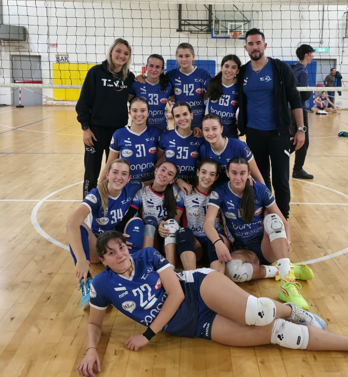 TeamVolley, Under 18 e Prima Divisione ancora vincenti TeamVolley, Under 18 e Prima Divisione ancora vincenti