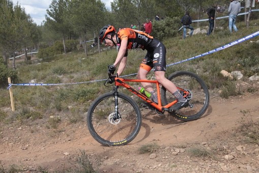 Ciclismo: Meneghetti e Colombo sul podio Ciclismo: Meneghetti e Colombo sul podio
