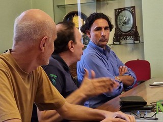 Biella, tassisti torinesi in Comune: stop agli NCC che sconfinano FOTO e VIDEO