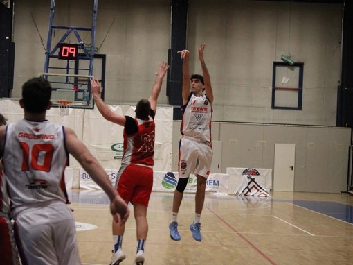 Basket serie C: il Teens ad Arona per l’ultima partita della regular season prima dei playoff