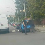 Biella, incidente a catena: auto finisce contro un pedone dopo un tamponamento